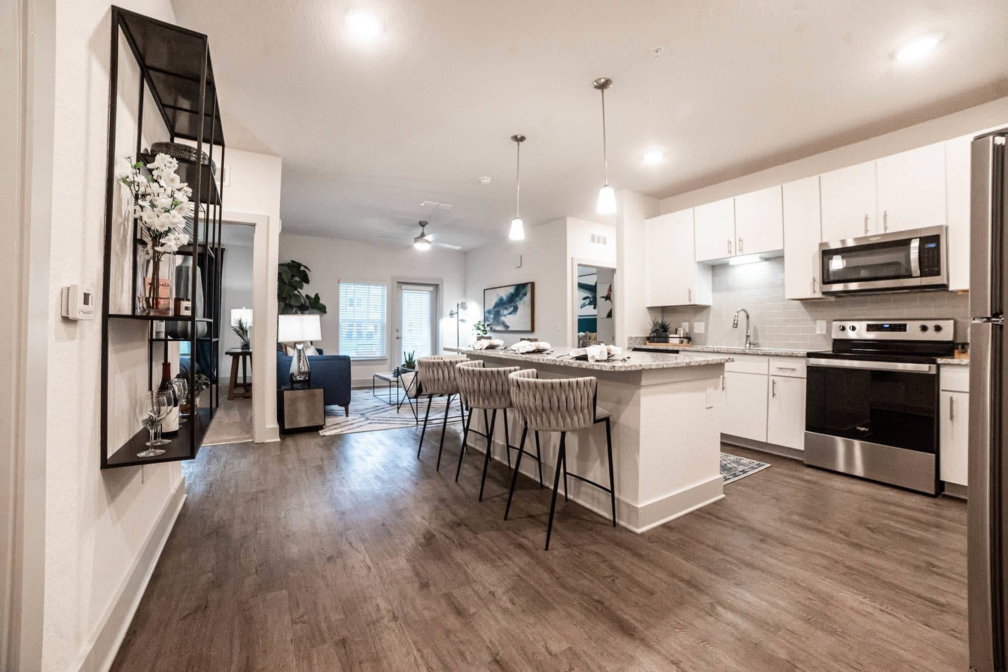 Century Vista Palms – photo 1
