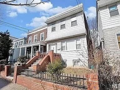 69 TUERS AVE – photo 1