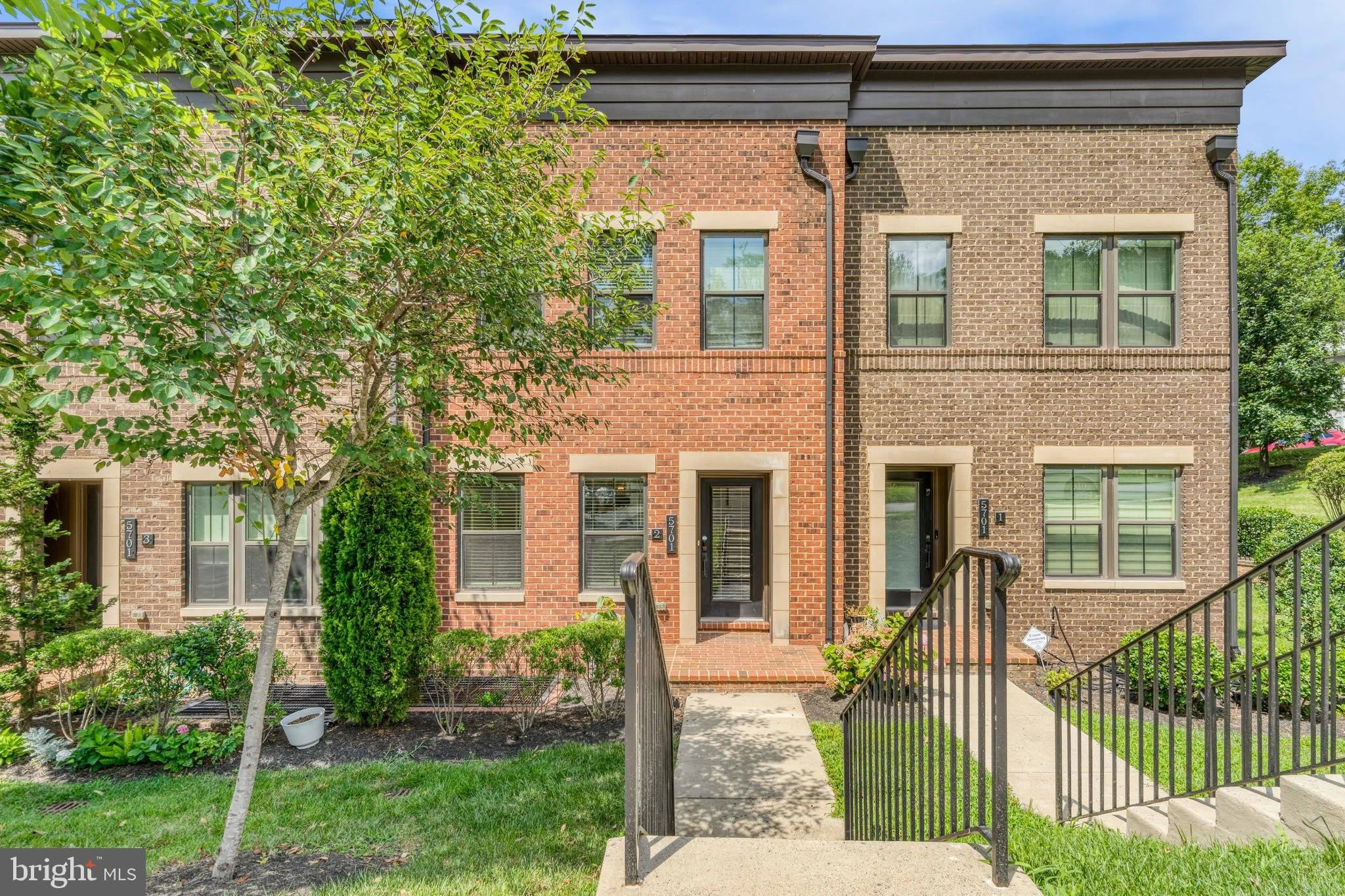 5701 11TH Street N – photo 1 of 41