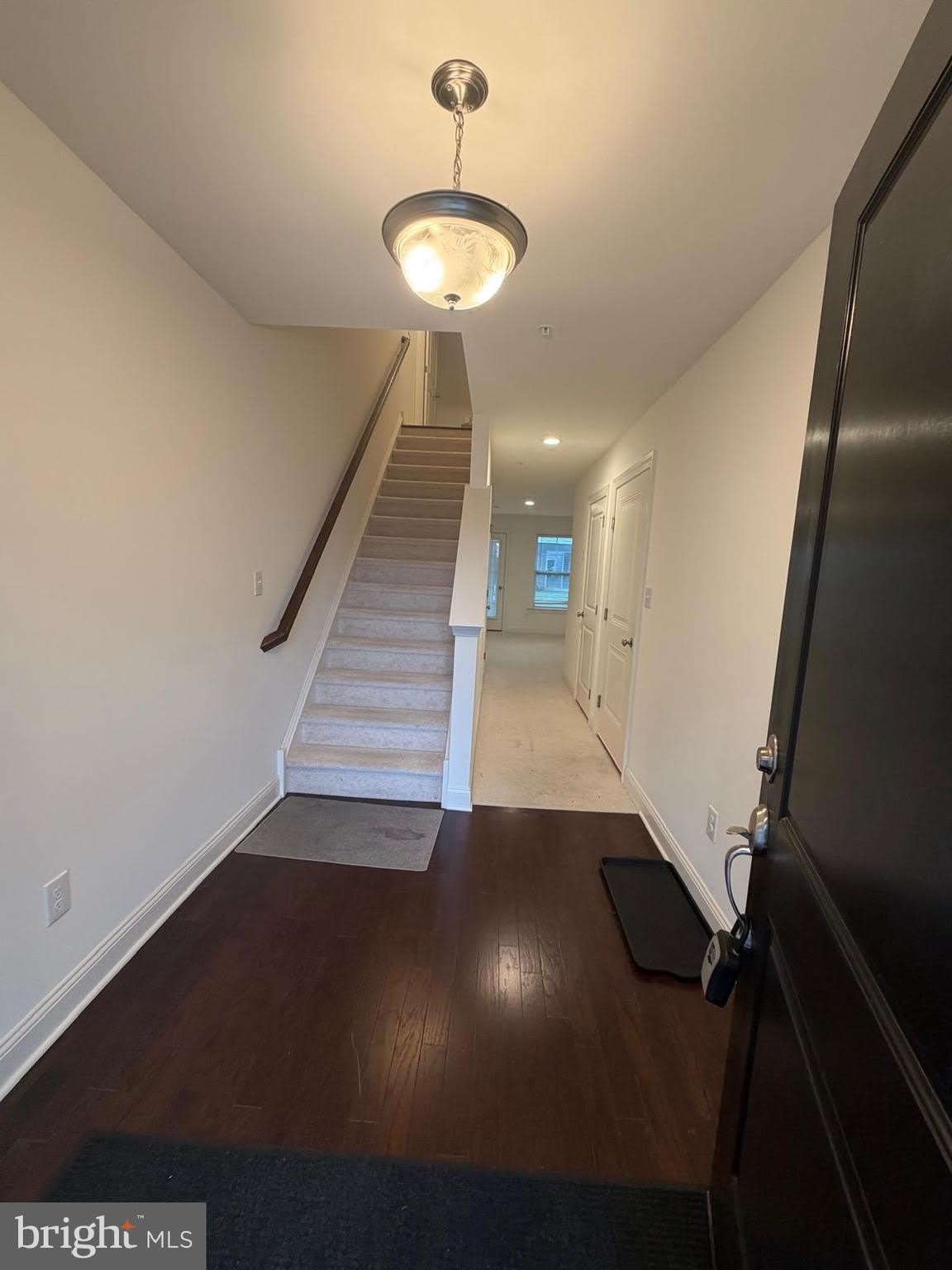 105 LARRABEE Way – photo 1 of 50