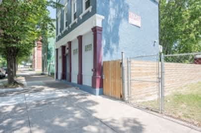 1904 Linn Street – photo 1
