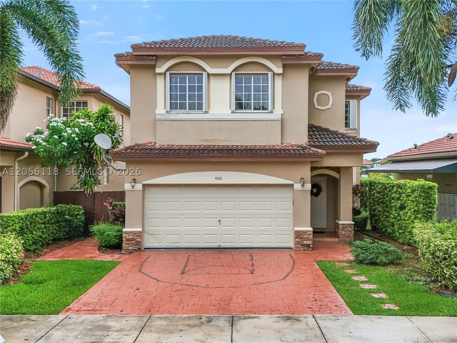4401 NW 113th Ct – photo 1