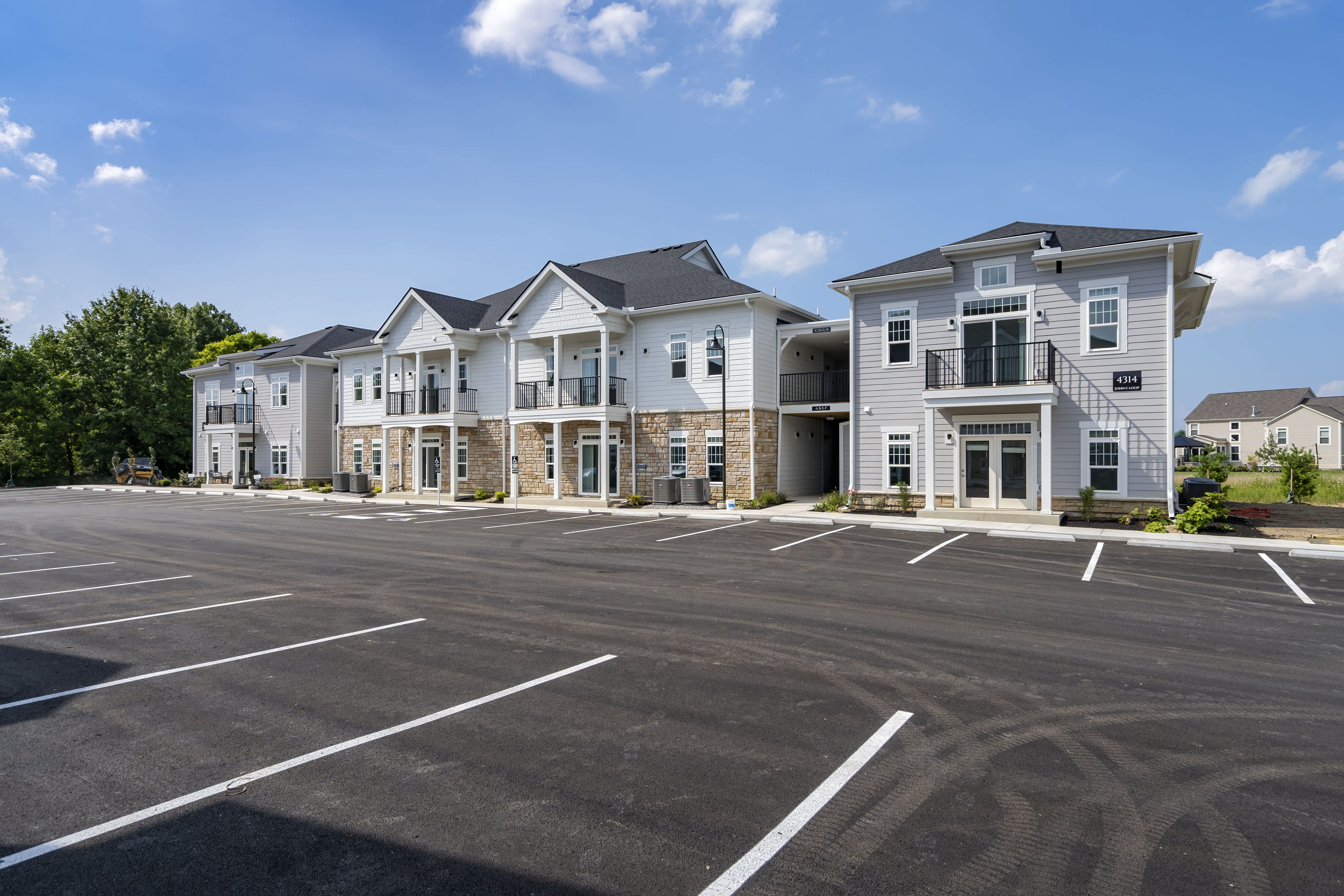 The Flats at Powell – photo 1 of 31