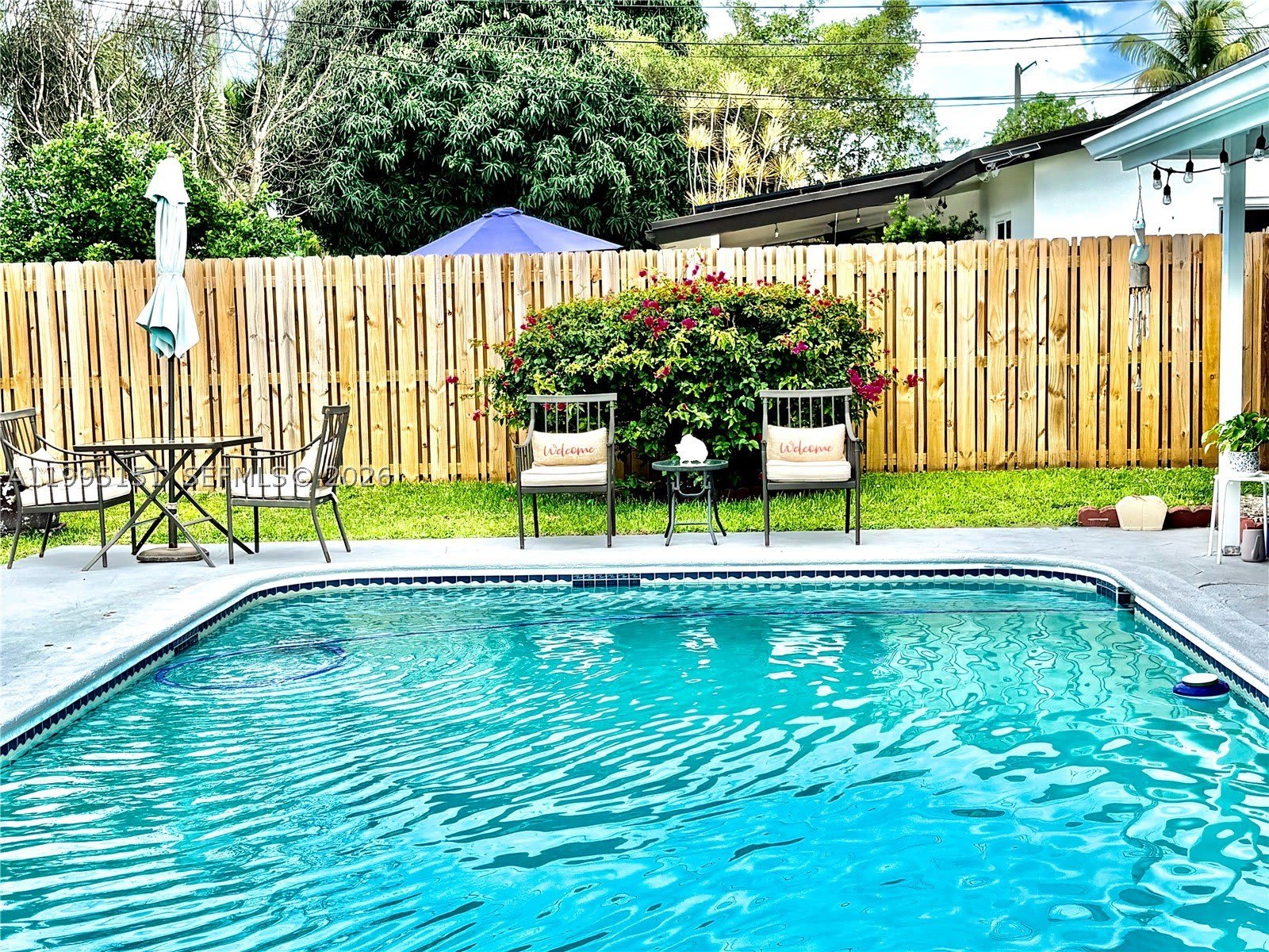 5770 NE 18th Ave – photo 1