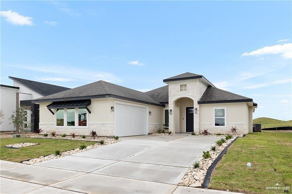 2501 S Cartier Drive – photo 1