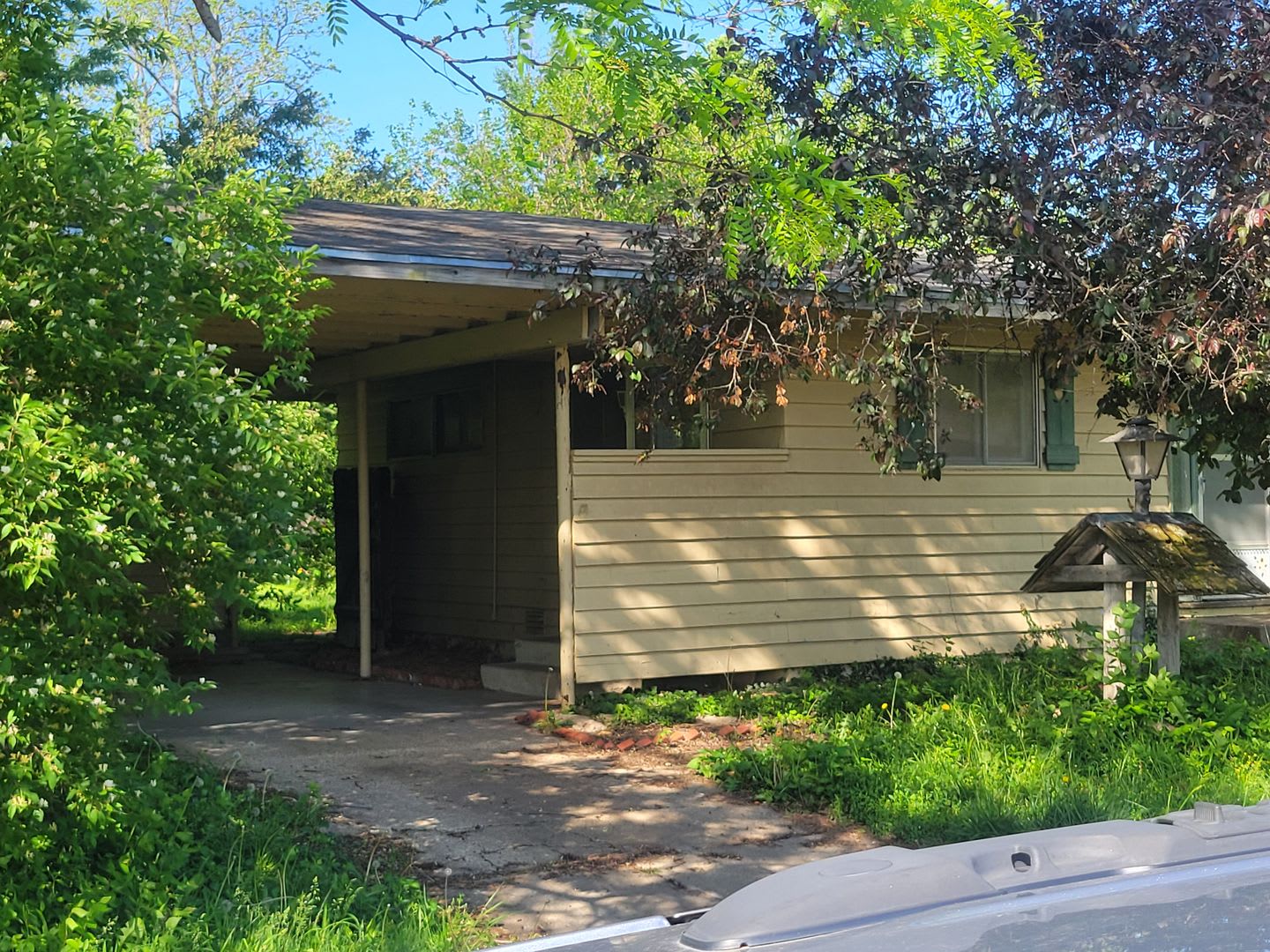 Cute 2 Bedroom – photo 1 of 186
