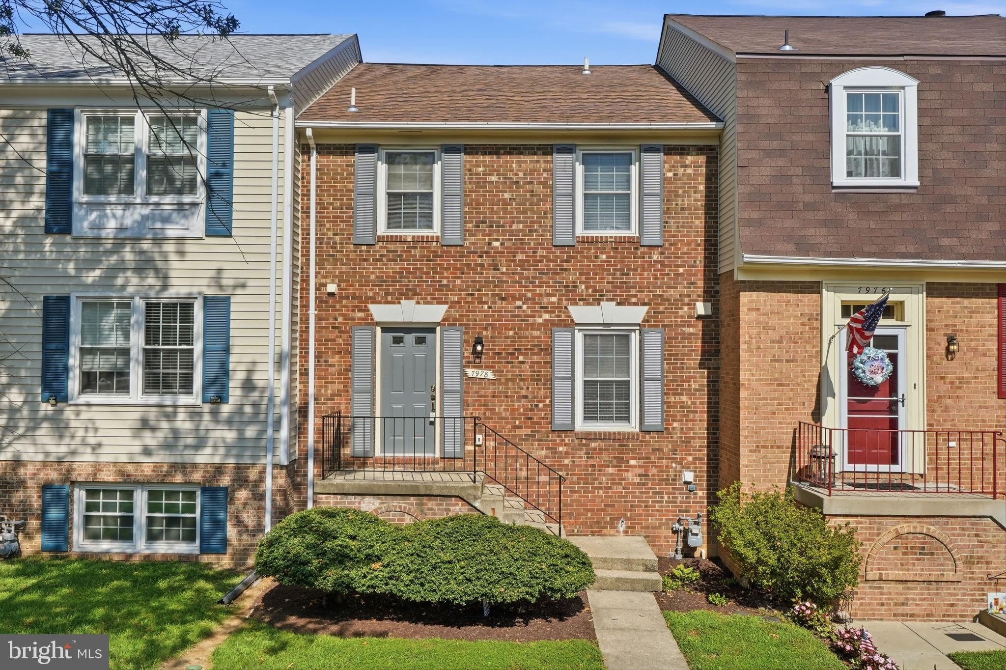 7978 REVENNA Lane – photo 1 of 24