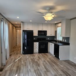 2330 Dogwood St – photo 1 of 11