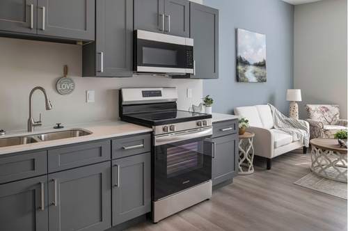 Vita of New Whiteland – photo 1 of 20