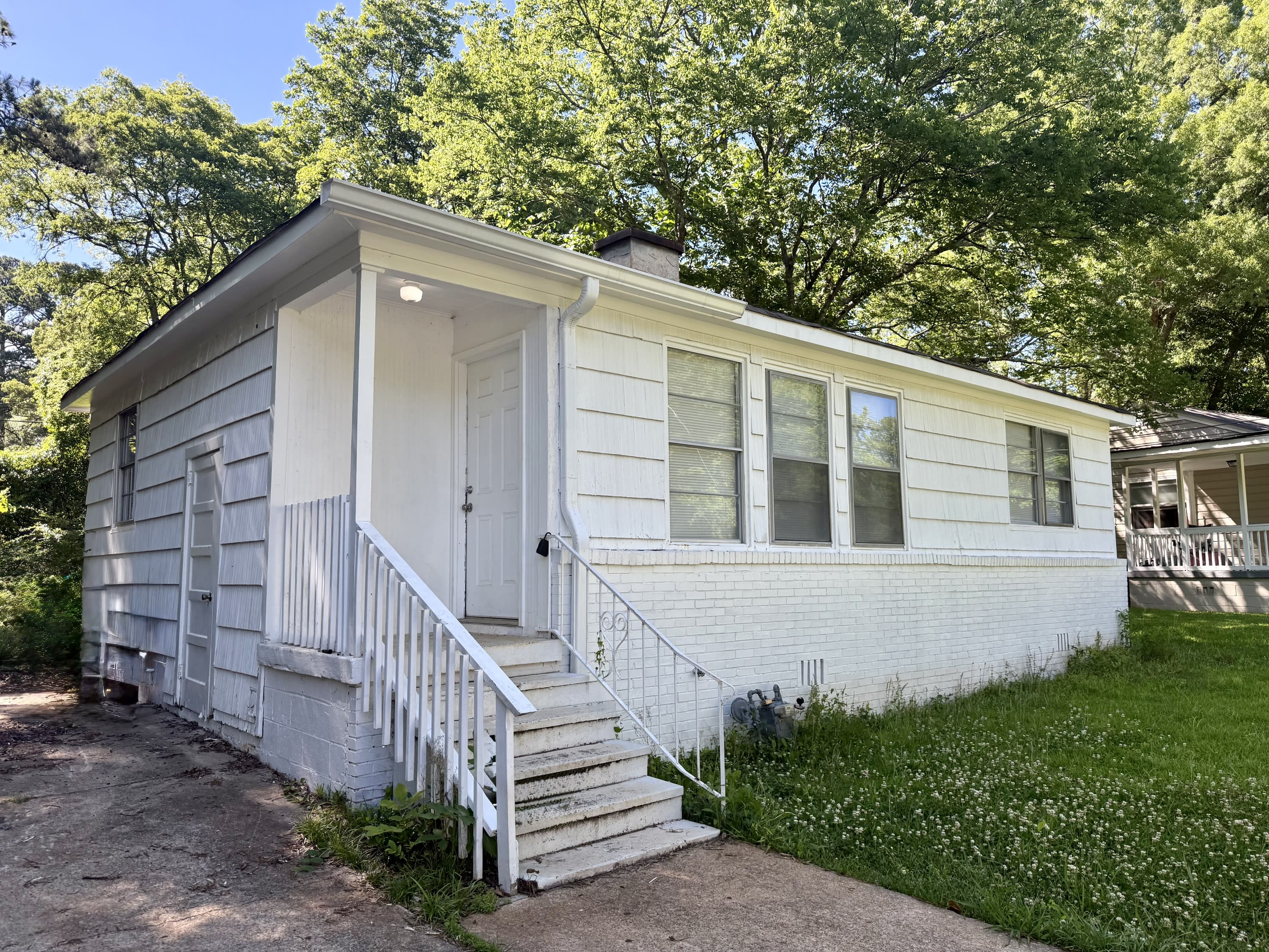 628 Annie Laura Drive – photo 1