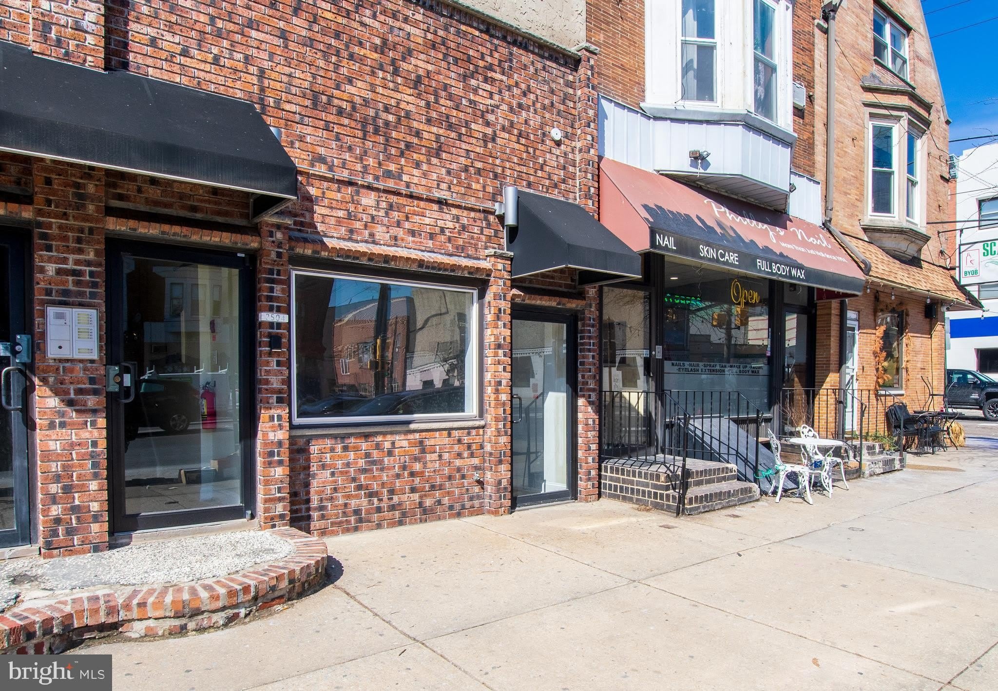 2504 S BROAD Street – photo 1