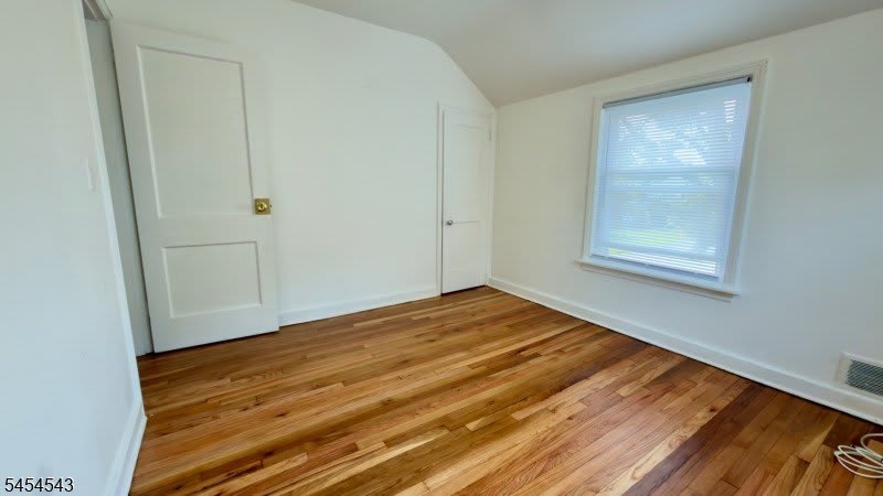 19 Alexander Ave – photo 1 of 19
