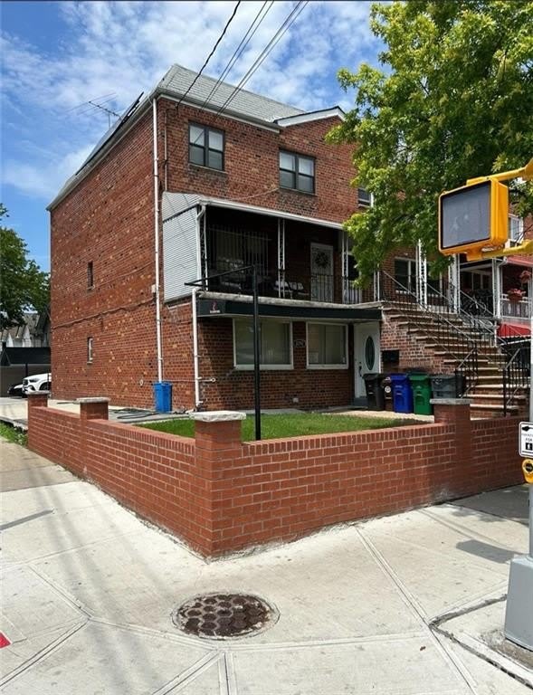 2292 Ralph Avenue – photo 1
