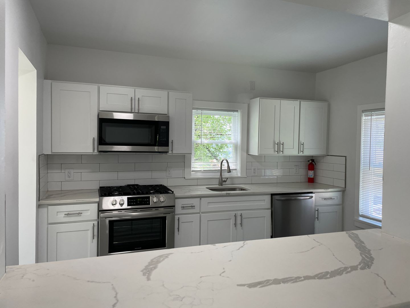 830 Montclair Avenue – photo 1