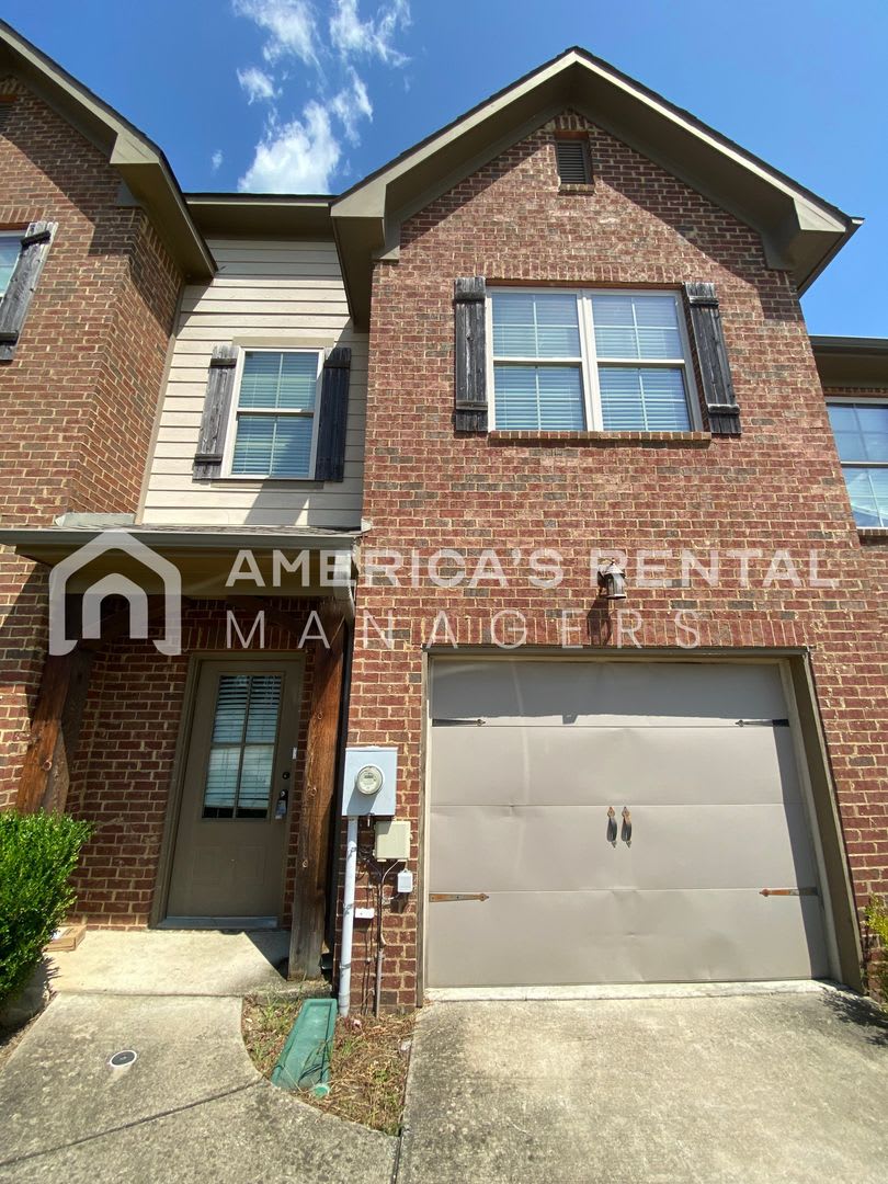 Spacious Town Home in Gardendale – photo 1 of 23