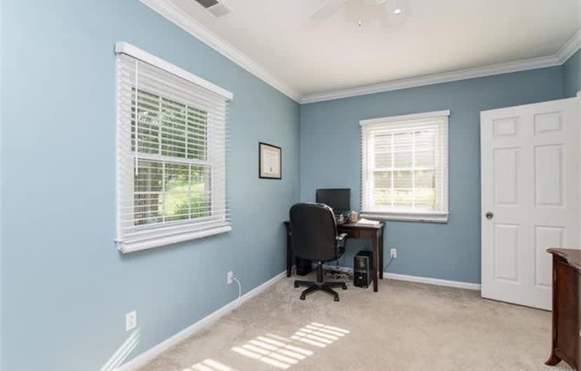 3206 Selwyn Farms Lane Apt. 4 – photo 1