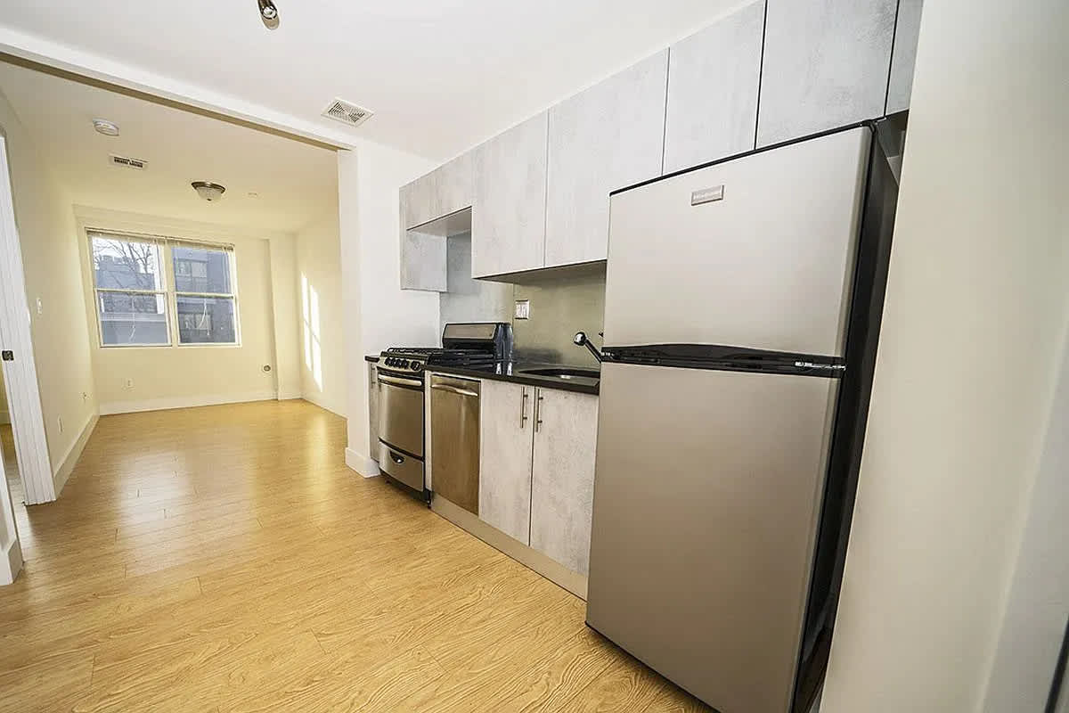 853 Monroe St Apt 7B – photo 1