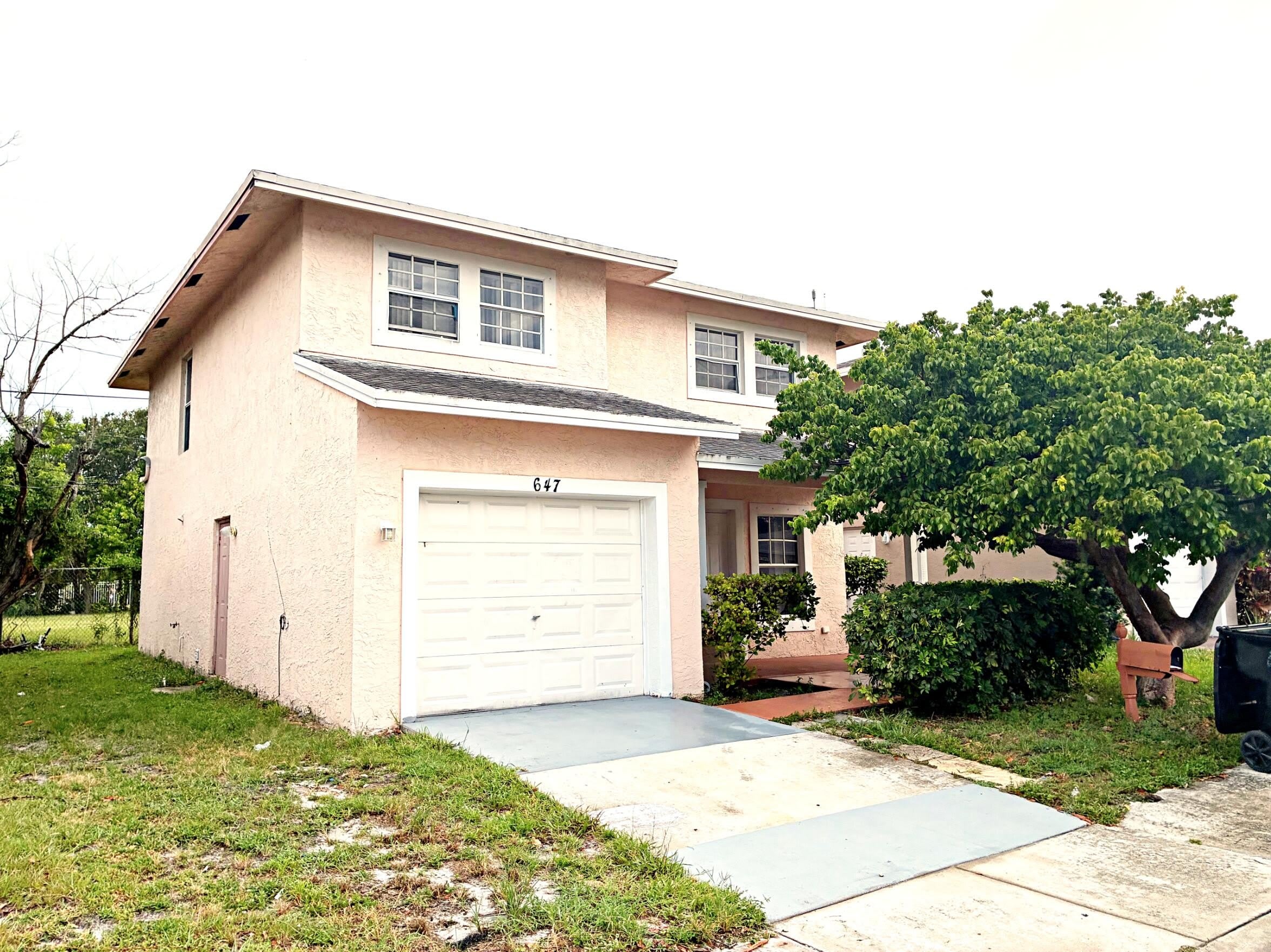 647 Latona Avenue – photo 1 of 17