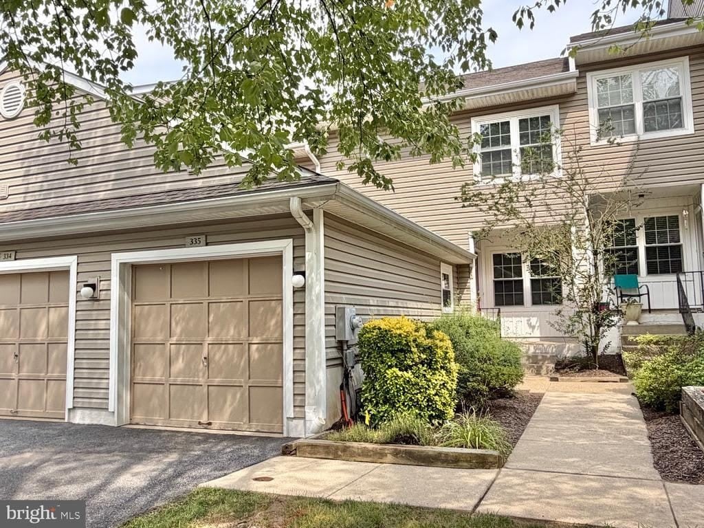 335 DANBURY COURT – photo 1 of 43
