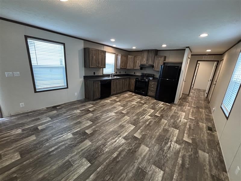 13 Lou Henry Lane – photo 1 of 13