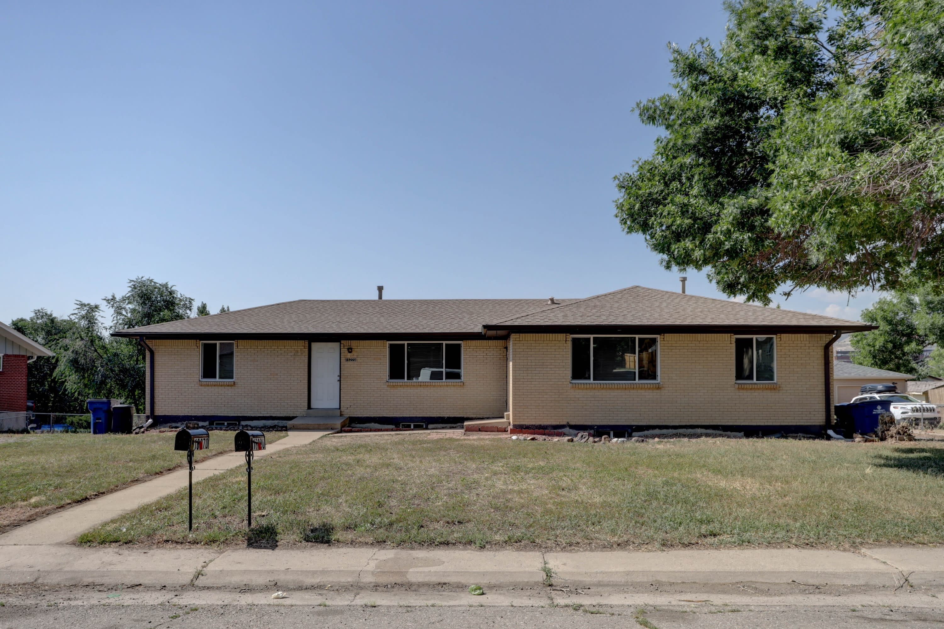16270 West 14th Avenue – photo 1 of 25