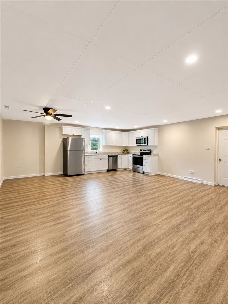 484 3rd Street – photo 1 of 14