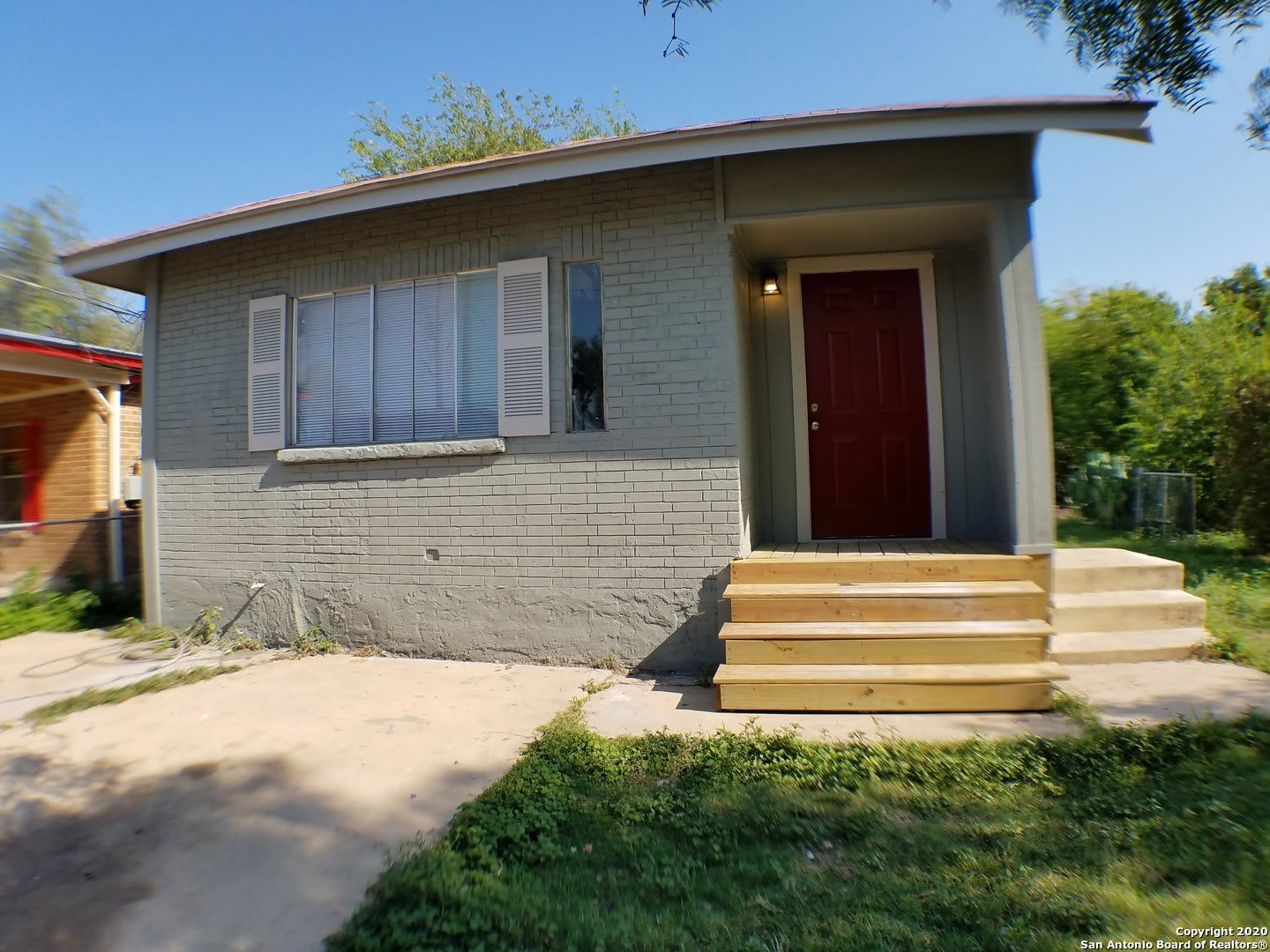 5019 HEMPHILL DR – photo 1
