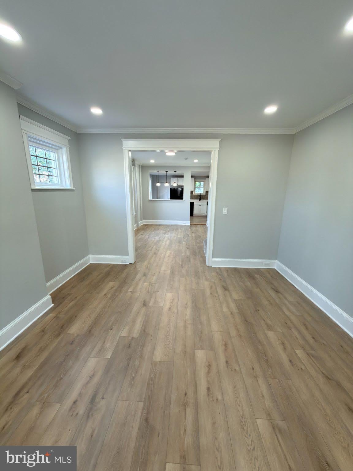 648 EDGEWOOD Avenue – photo 1 of 19