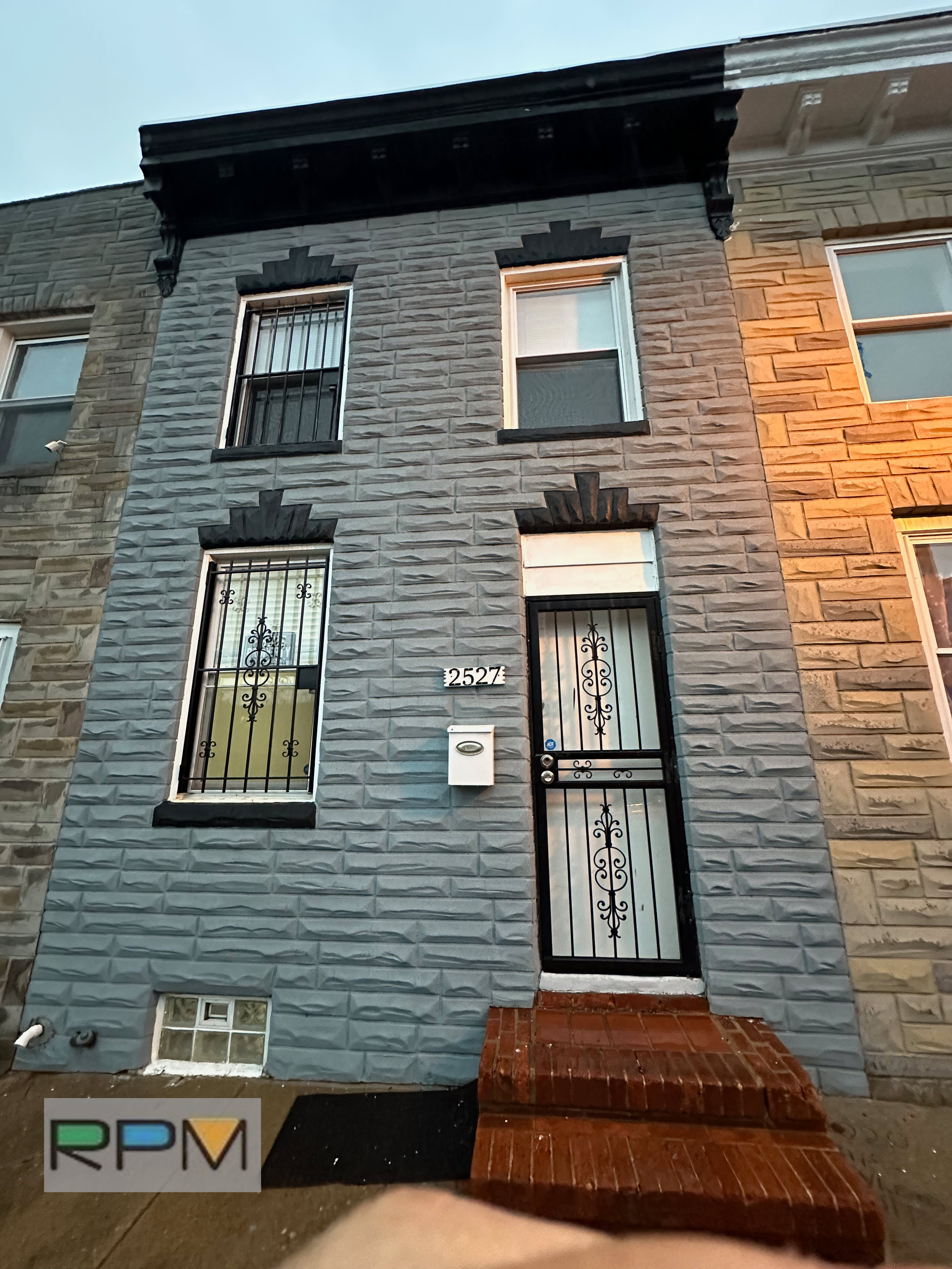 2527 Dulany St – photo 1