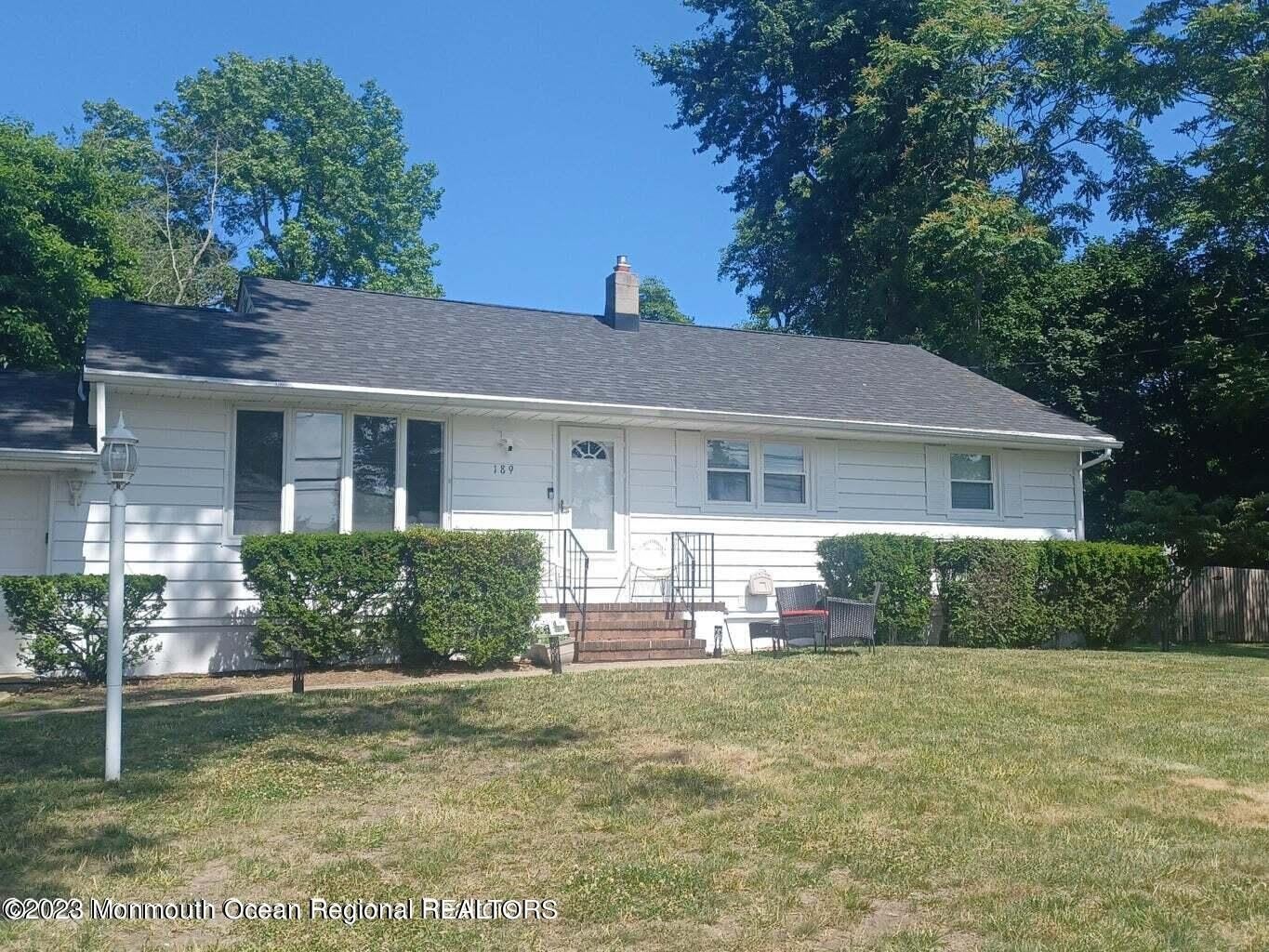 189 Whalepond Road – photo 1 of 17