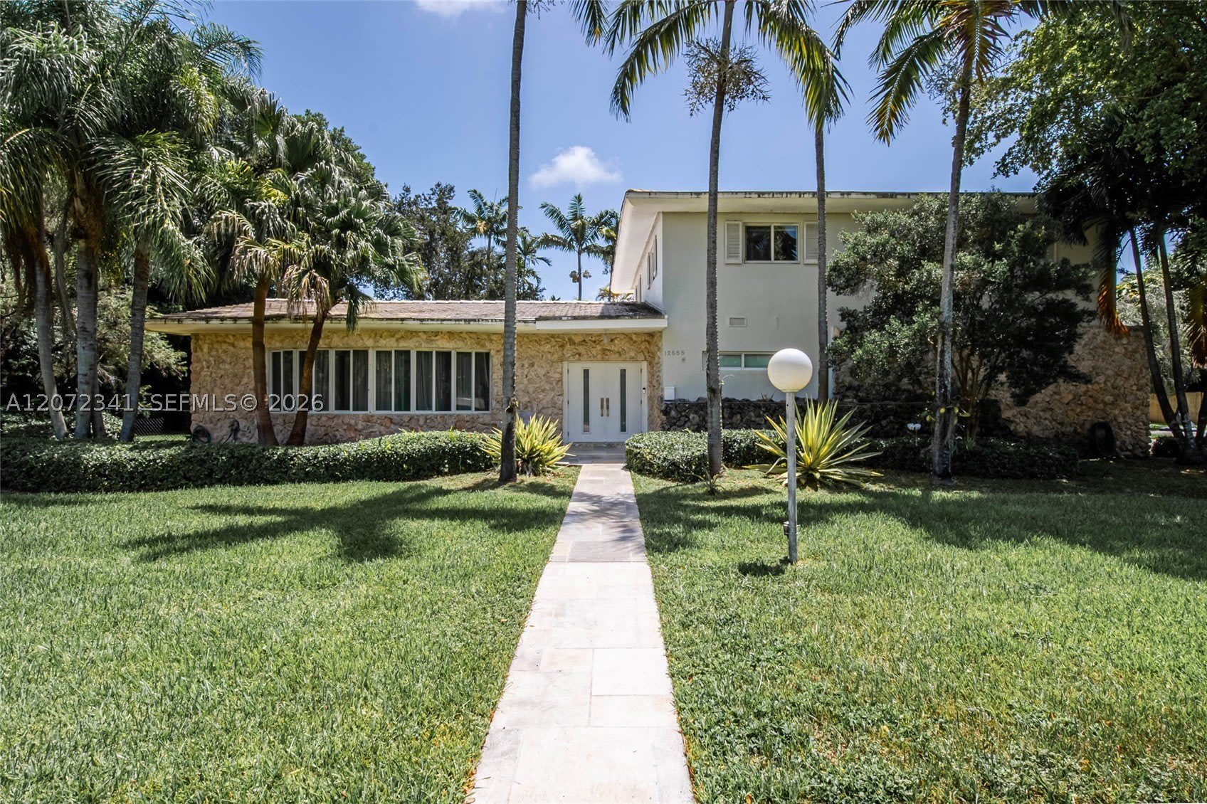 12555 SW 69th Ct – photo 1