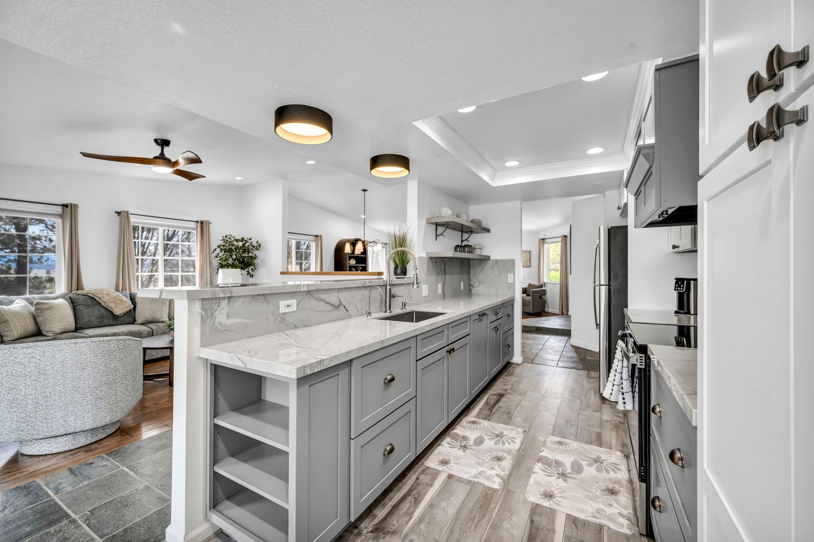TAHOE-STYLE COUNTRY RETREAT – photo 1 of 61