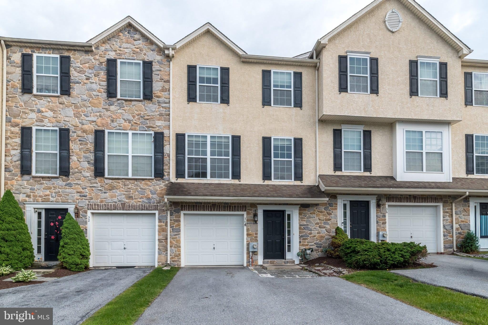 34 LUKENS Drive – photo 1 of 46
