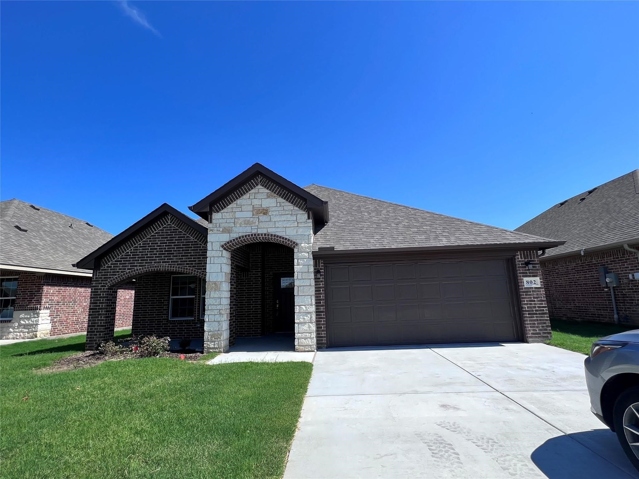 802 Tippit Lane – photo 1