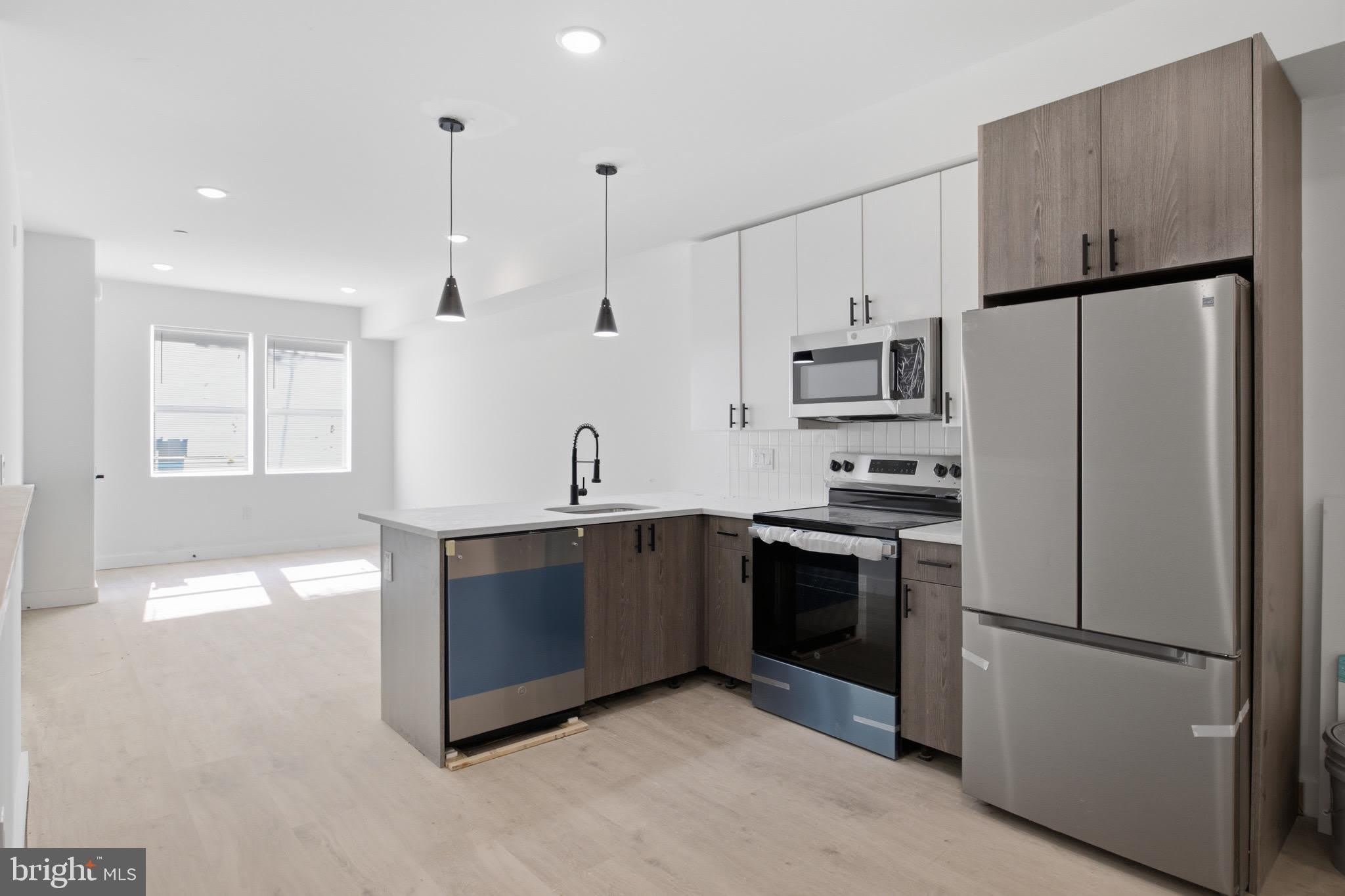 2346 N 16TH Street – photo 1