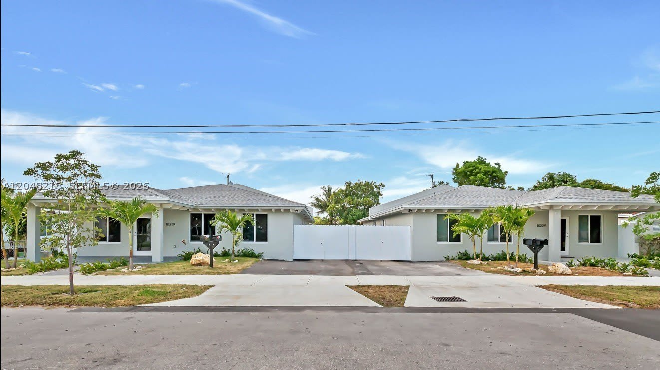 10235 Sw 173Rd St – photo 1 of 77