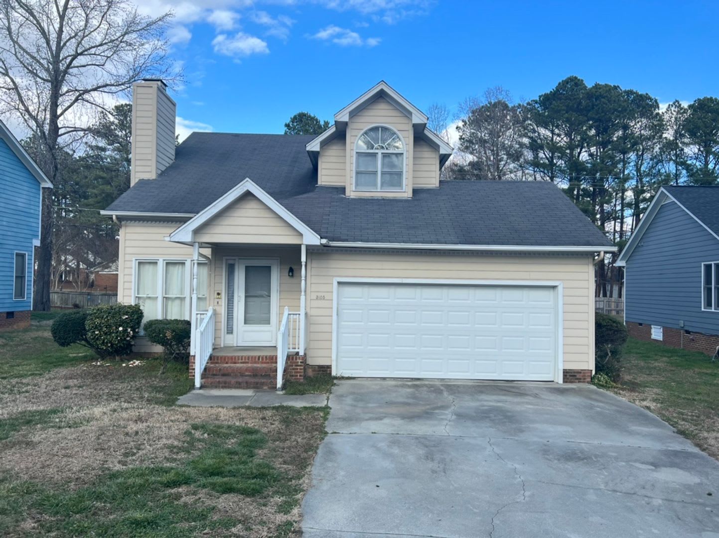 Bedroom Home Minutes From Downtown Raleigh – photo 1