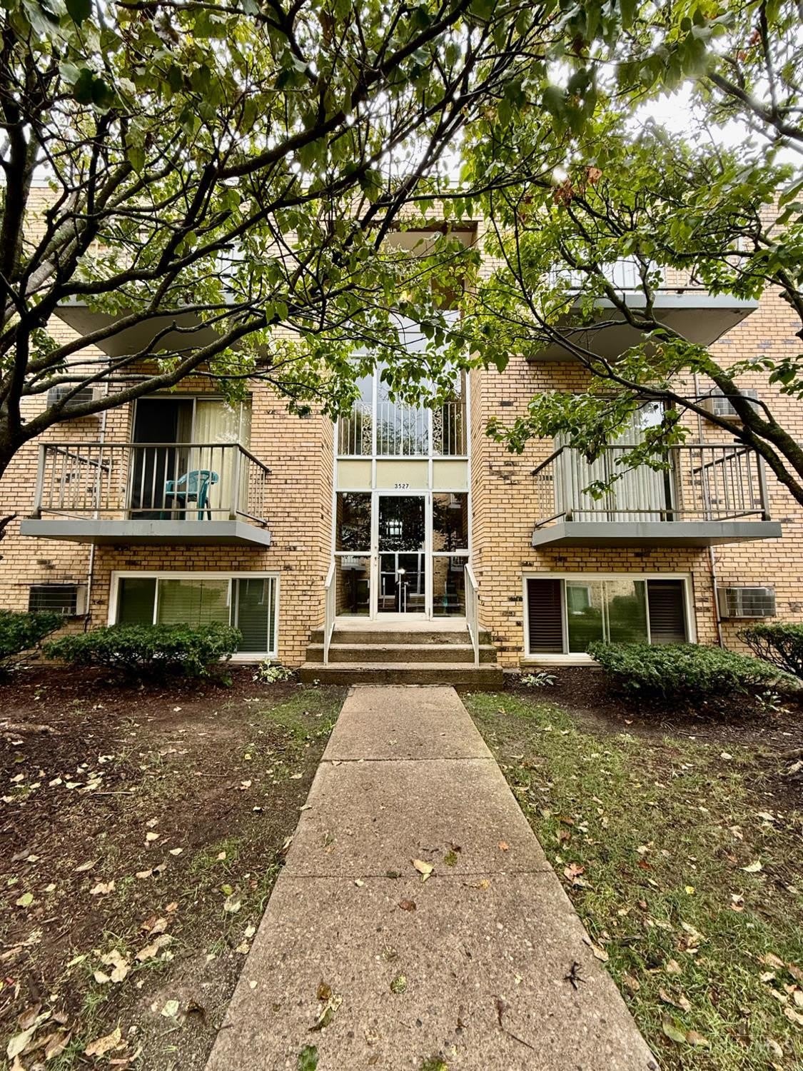 3527 Werk Road – photo 1