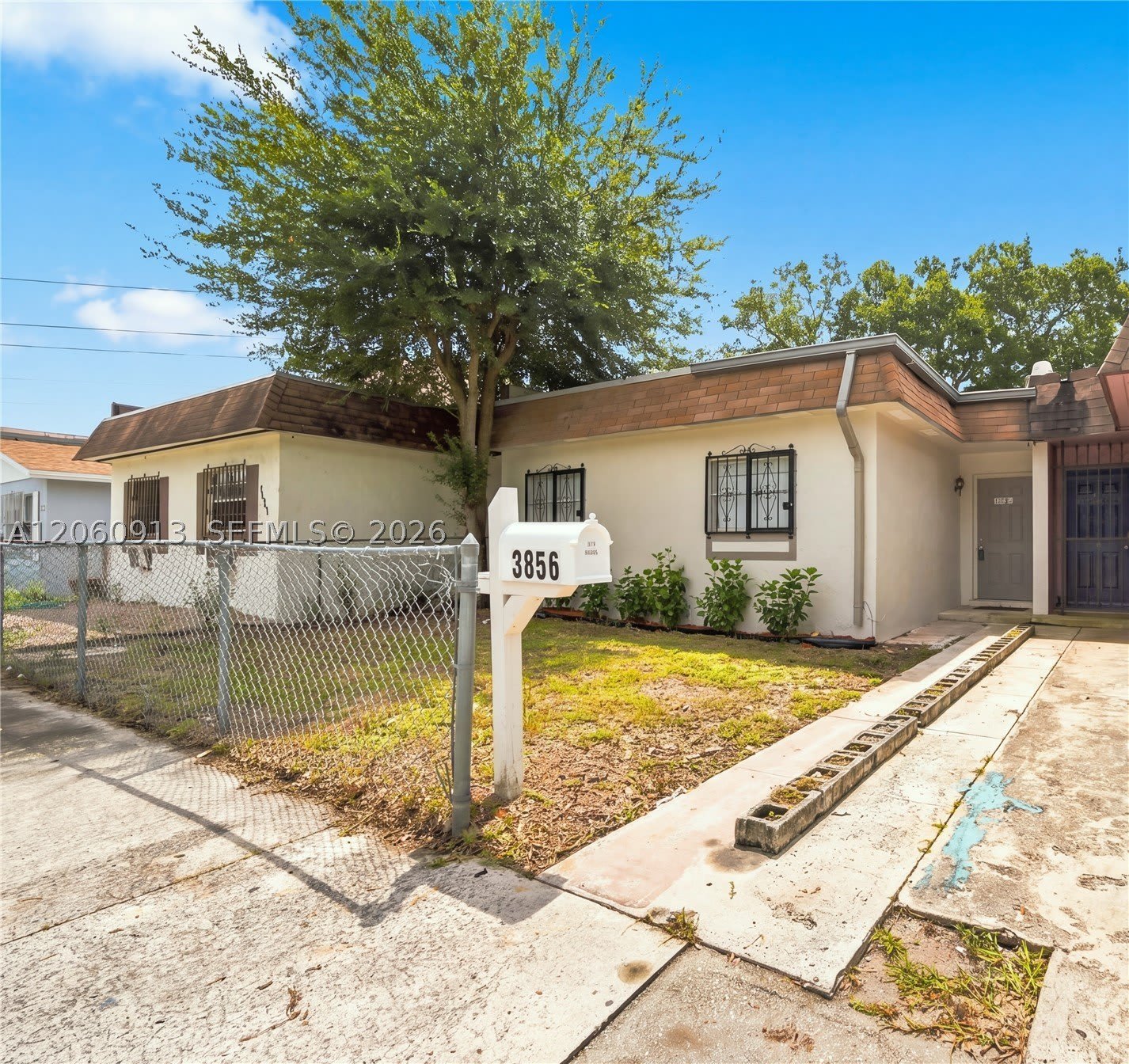 3856 NW 207th St Rd – photo 1 of 20
