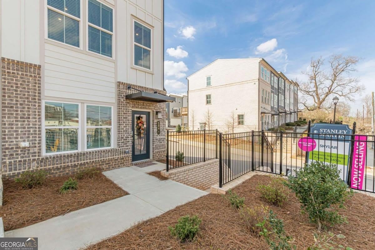1205 Skylar LN SE – photo 1
