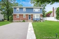 140 N 21st Street – photo 1 of 9
