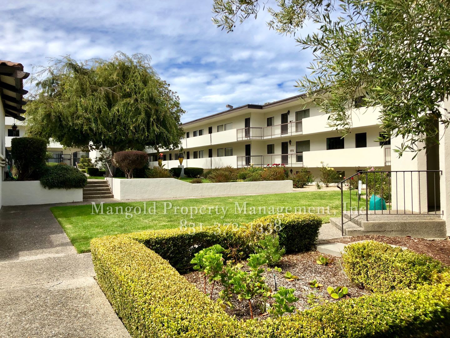 Charming Monterey Condo with Pool, Fireplace &amp; Utilities Included – photo 1 of 21