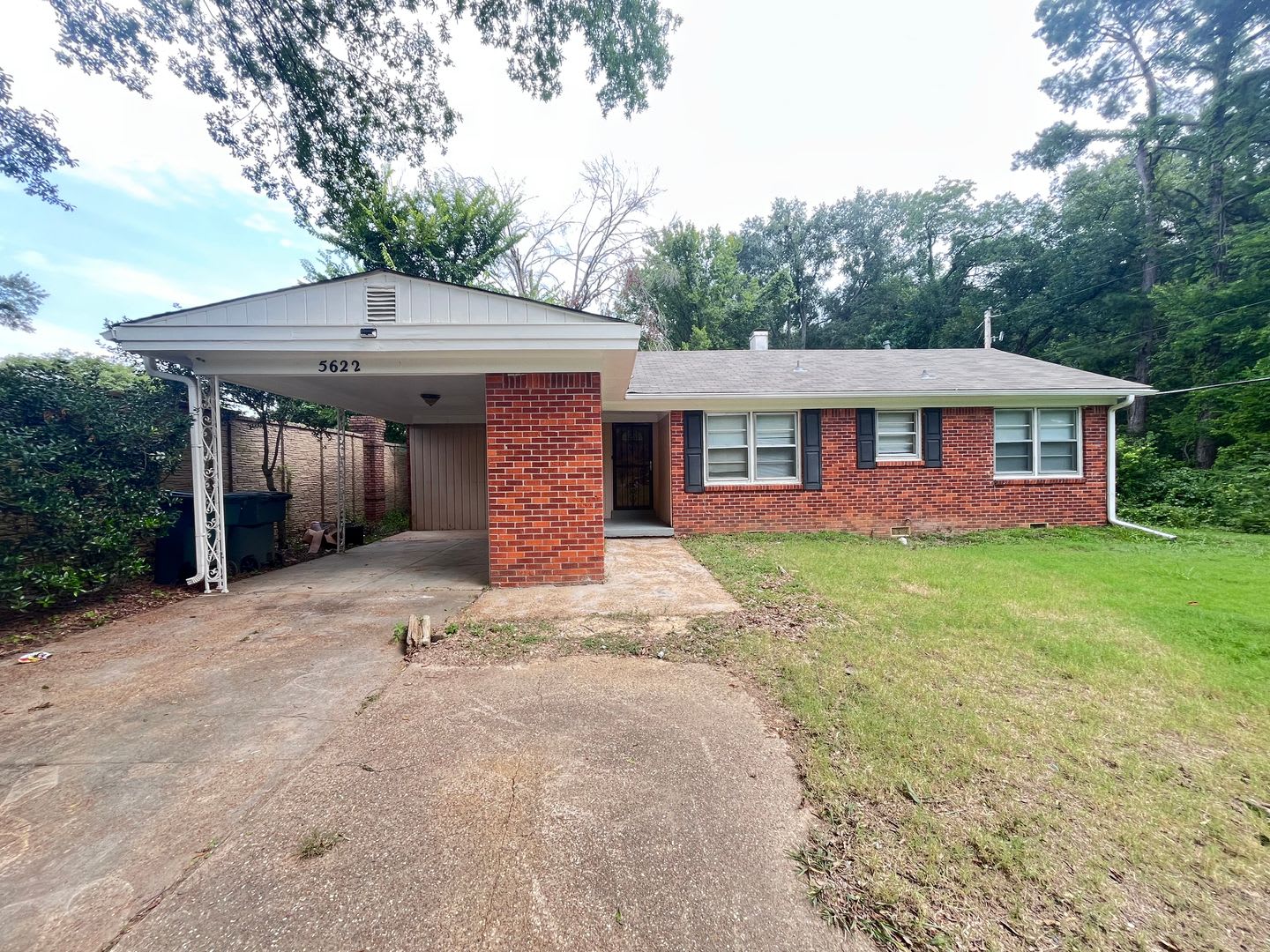 Charming Memphis home in great location! – photo 1