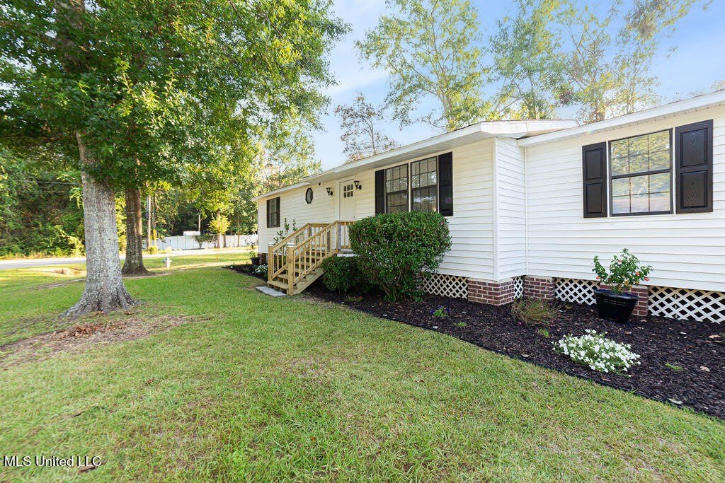 10828 Haena Court – photo 1 of 13