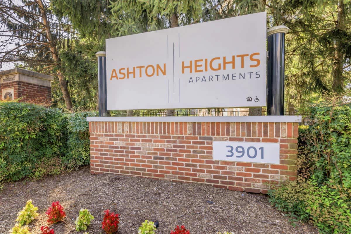 Ashton Heights – photo 1 of 205