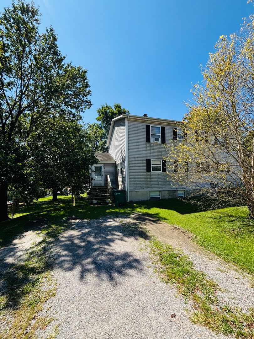Duplex in Christiansburg – photo 1