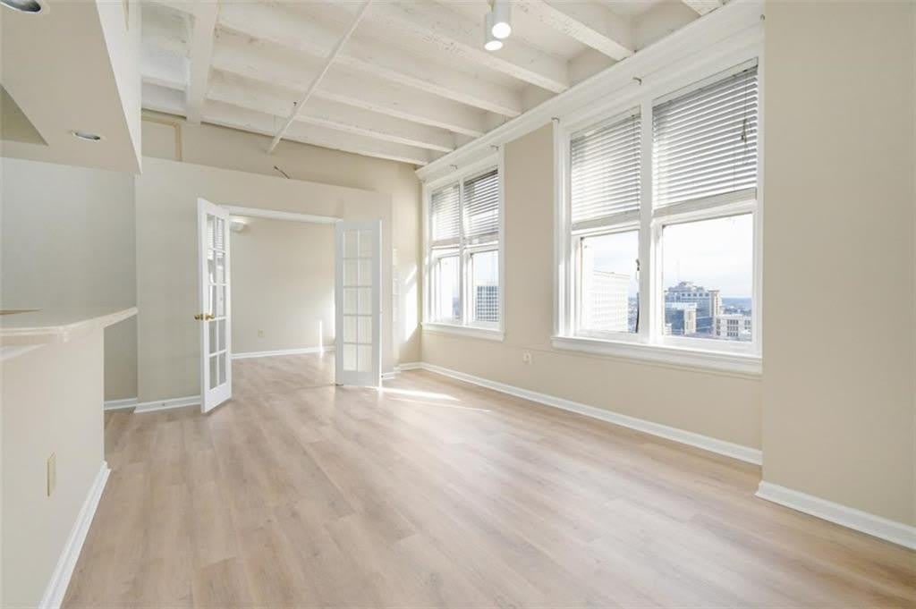 32 Peachtree Street – photo 1