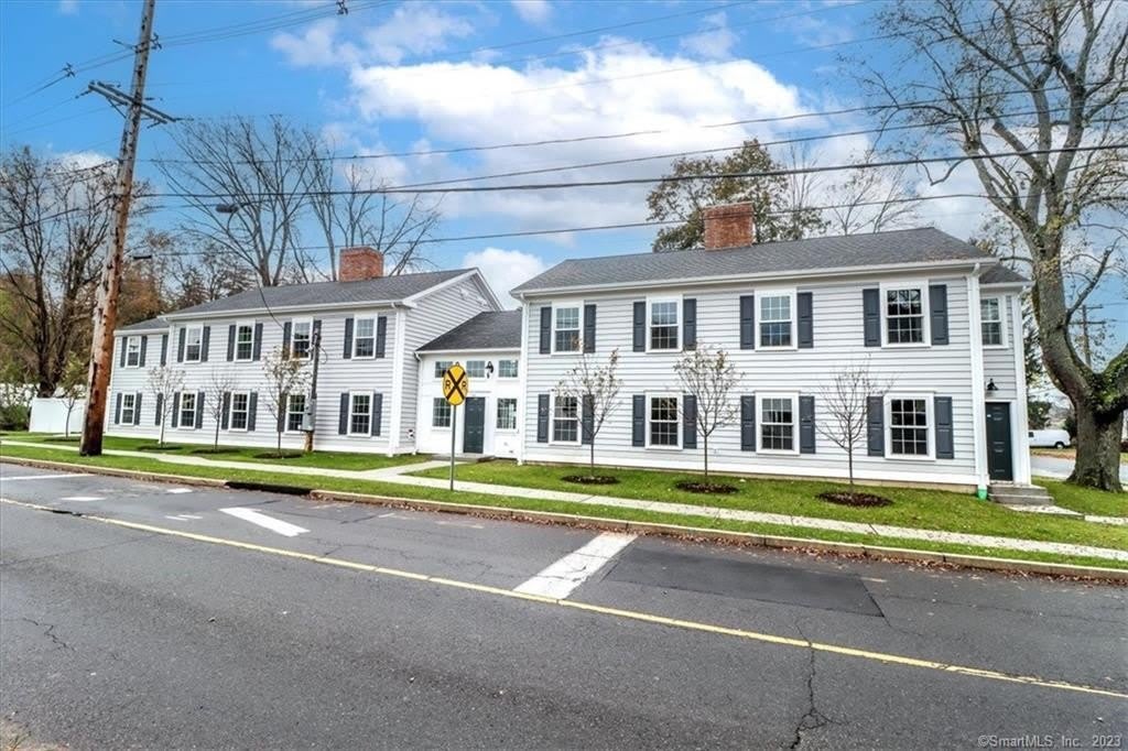 80 South Street – photo 1 of 19