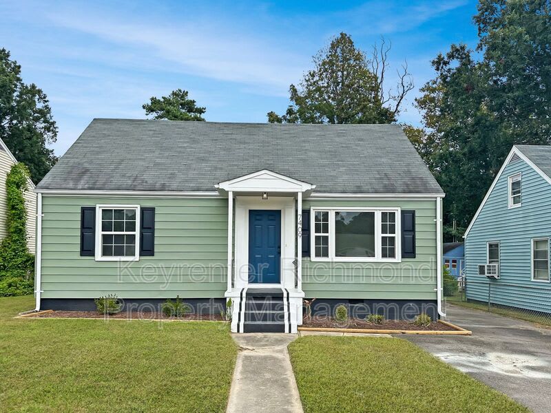 7409 Landsworth Avenue – photo 1 of 18