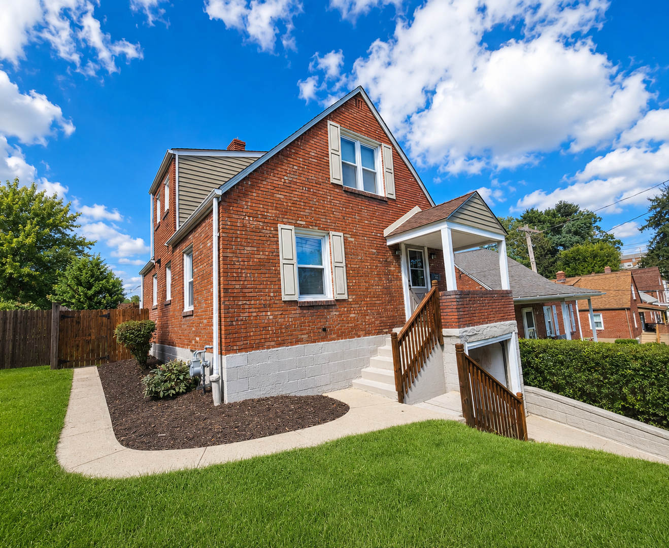 Stunning 3 Bed, 2.5 Bath Retreat – photo 1 of 26